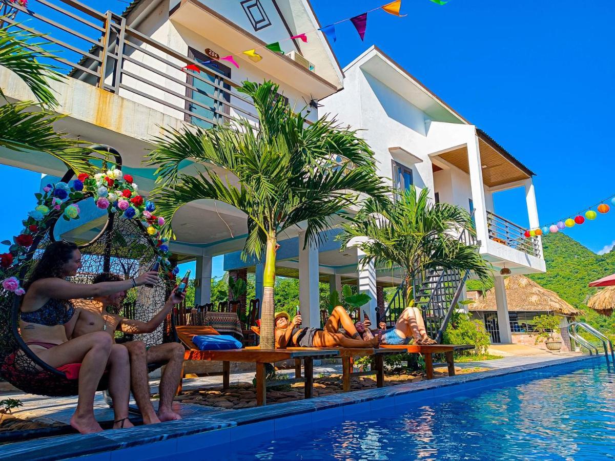 Yolo Pool Bar Villas & Garden Restaurant Фонг Нха Екстериор снимка
