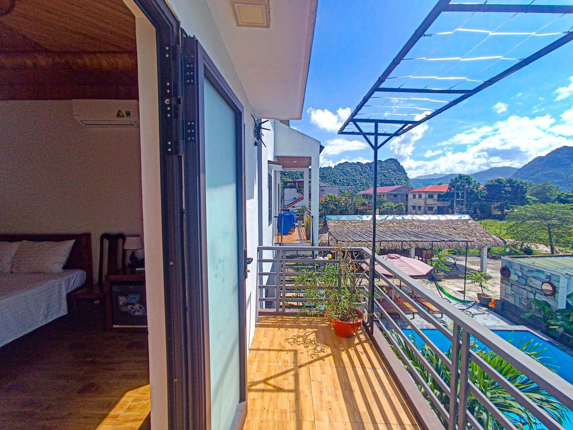 Yolo Pool Bar Villas & Garden Restaurant Фонг Нха Екстериор снимка